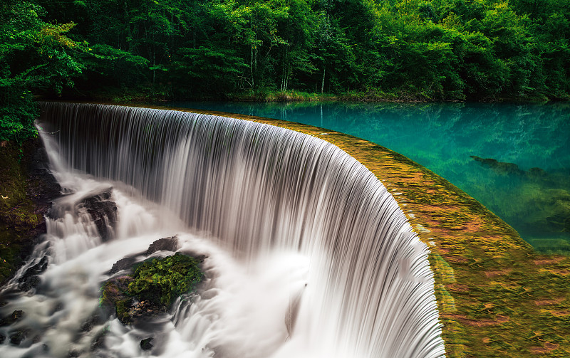 �������ݻ�С������������